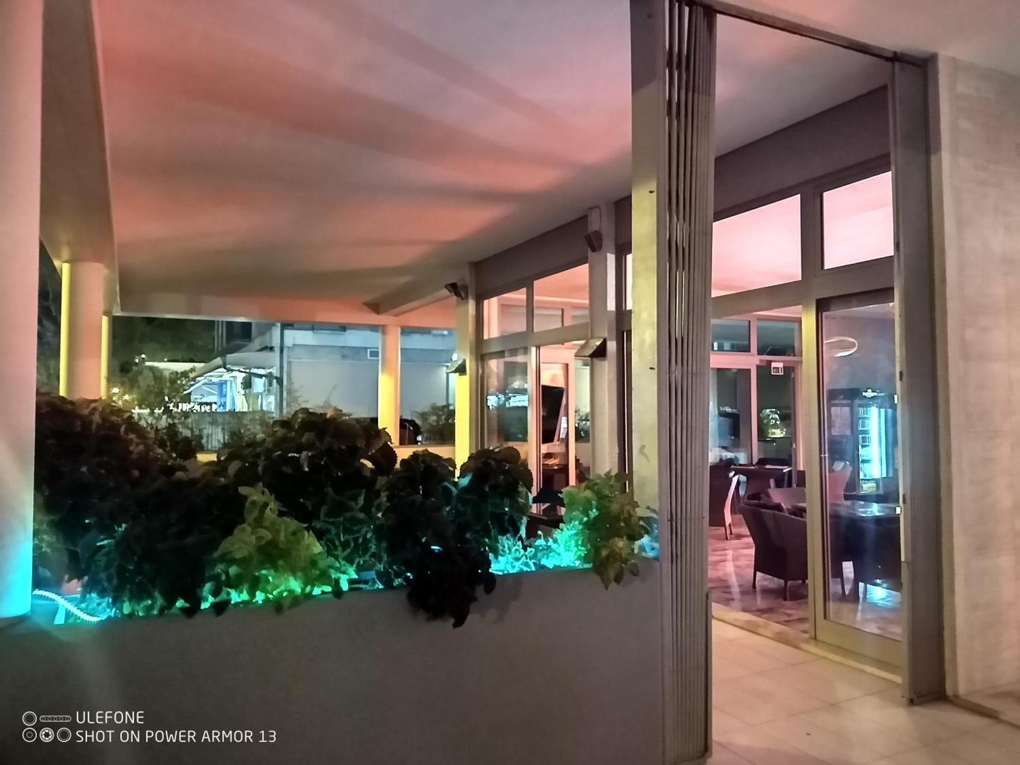 Hotel Firenze 비비오네 외부 사진