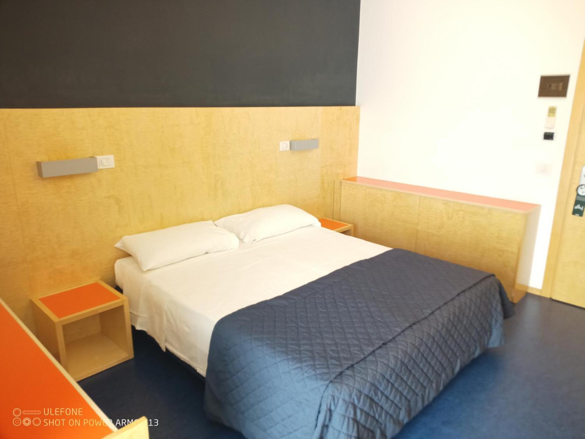 Hotel Firenze 비비오네 외부 사진